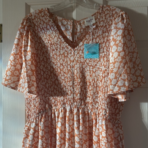 NWT Pinkblush Maternity Dress - Picture 14 of 15